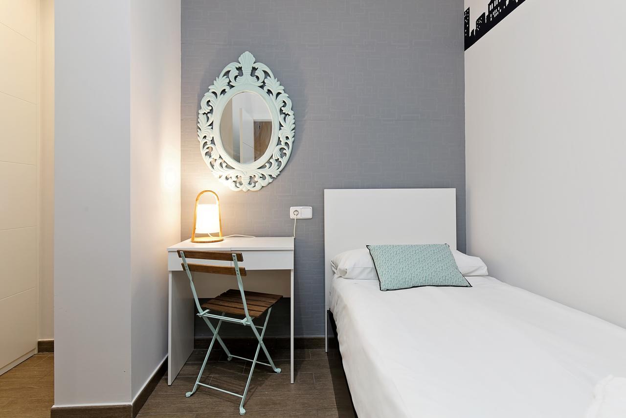 Fuencarral Lara City Center Madrid Luaran gambar