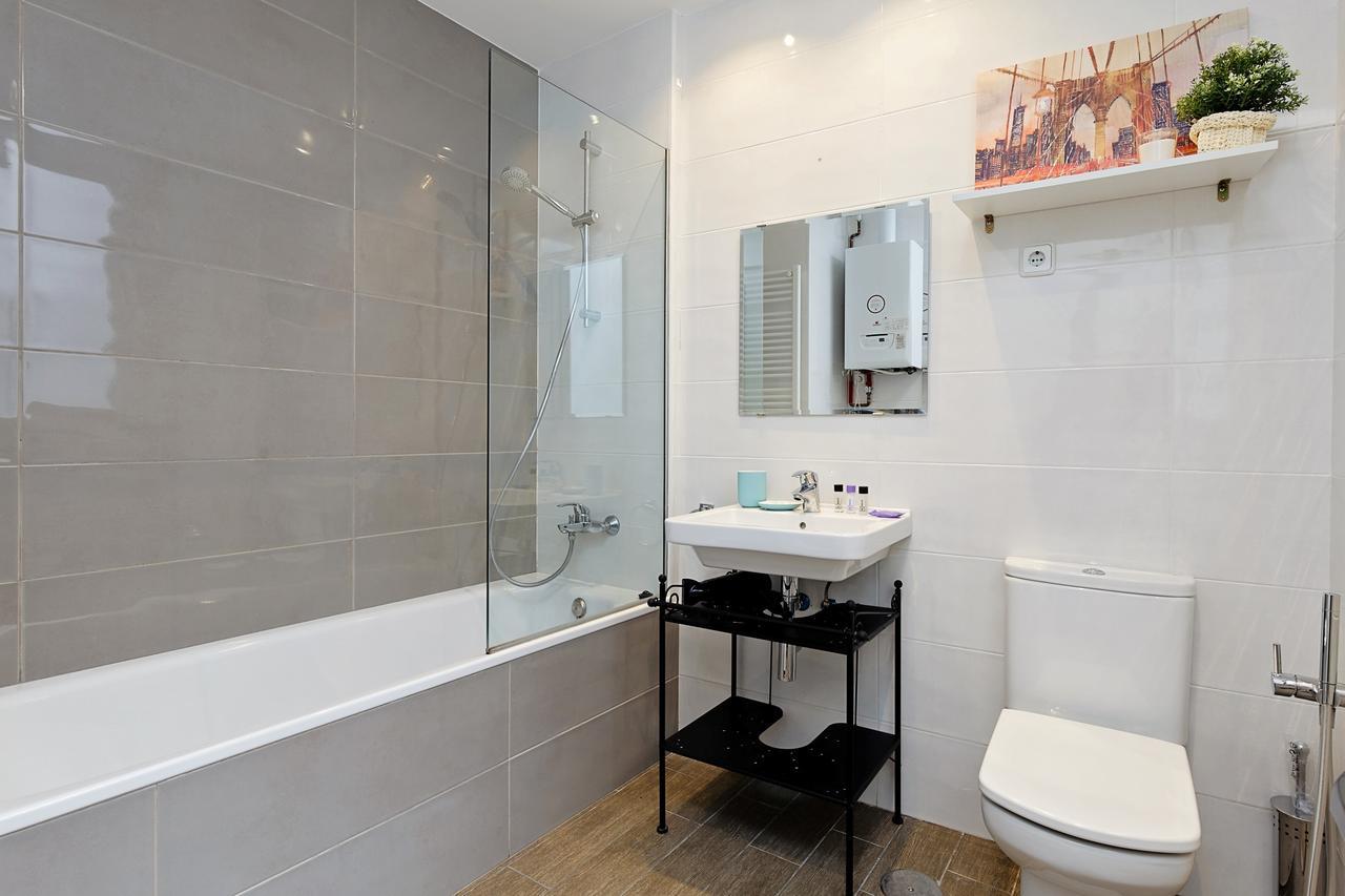 Fuencarral Lara City Center Madrid Luaran gambar